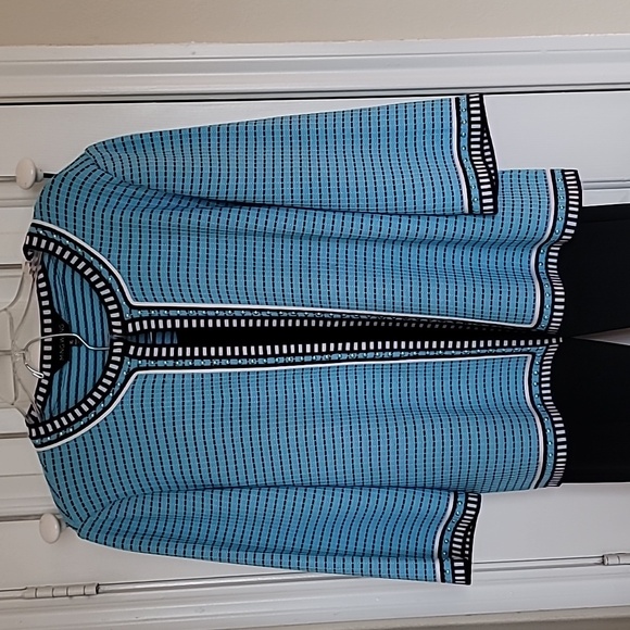 Ming Wang Black and Blue Knit Ensemble SZ Large Pants, Jacket XL - Picture 2 of 14